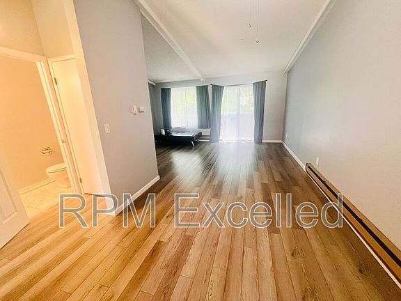 5th image of 3435 Auburn Way S APT 39