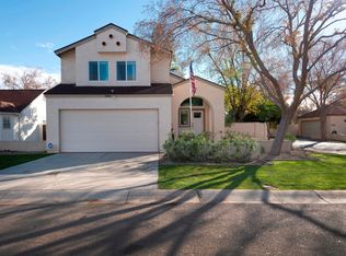 5061 W Jupiter Way, Chandler, AZ 85226