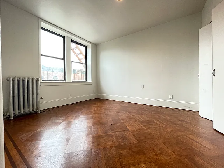 5721 4th Ave #3 — Photo 14