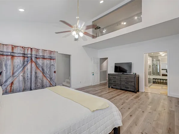 8077 El Mundo St #8077, Houston, TX 77054