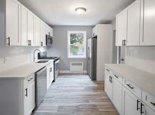 15014 22nd Ave, Whitestone, NY 11357