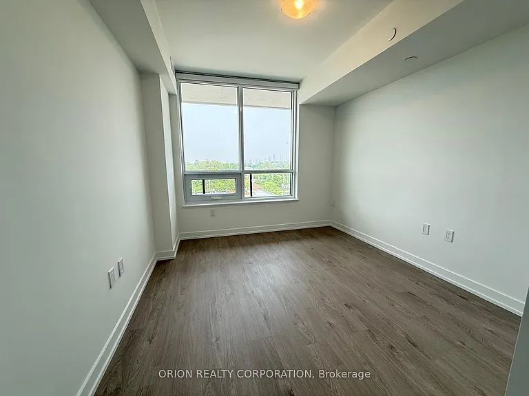 556 Marlee Ave #612 — Photo 23