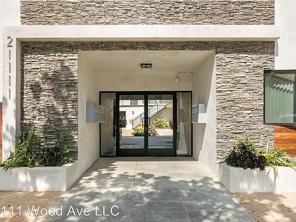 5th image of 21111 Wood Ave APT 18