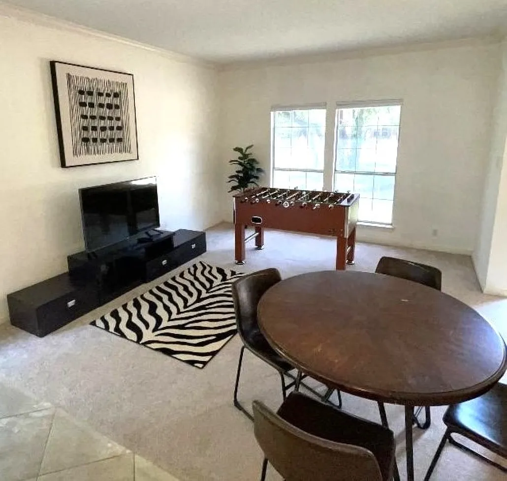11304 Nutwood Cv — Photo 4