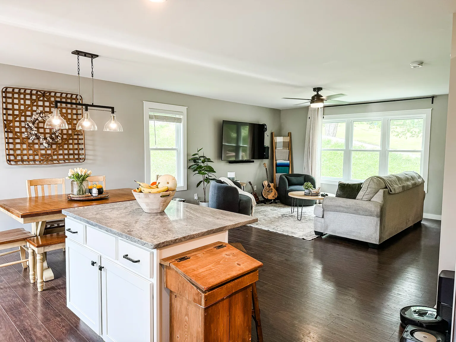 3 bed, 1416 sqft, $3,250 — Photo 4