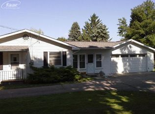531 Tickner St, Linden, MI 48451