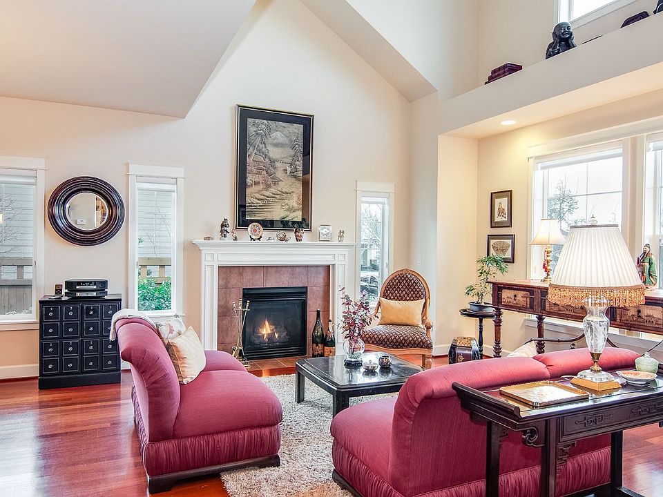 1st image of 2133 NE Natalie Way