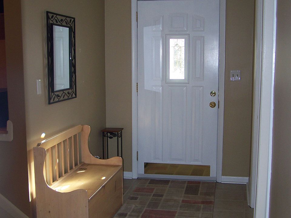 2nd image of 7290 Brook Ln