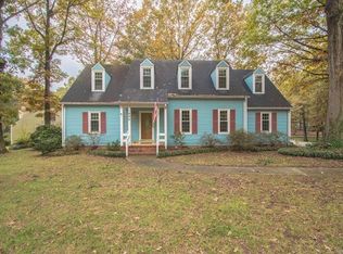 1600 Rayanne Dr, North Chesterfield, VA 23235