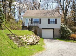 4016 Gibsonia Rd, Gibsonia, PA 15044