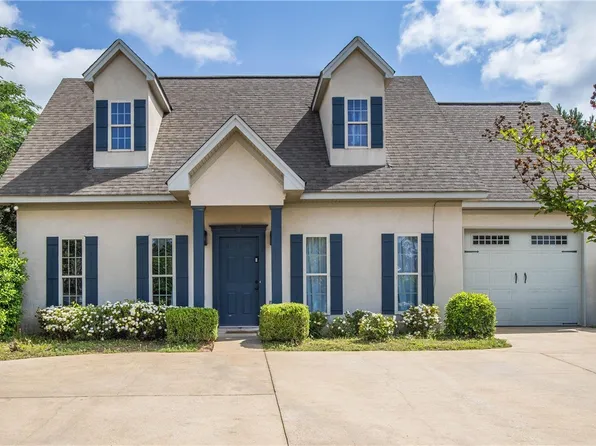 3926 Eagle Ridge Ln, Opelika, AL 36801