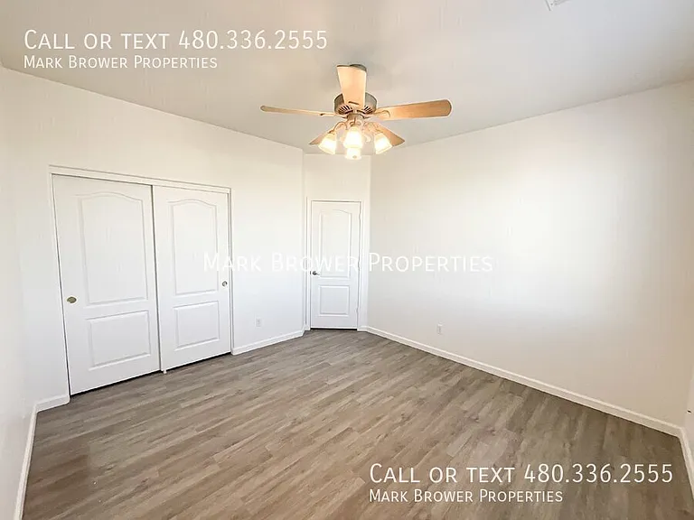 1302 E Elgin Pl — Photo 32