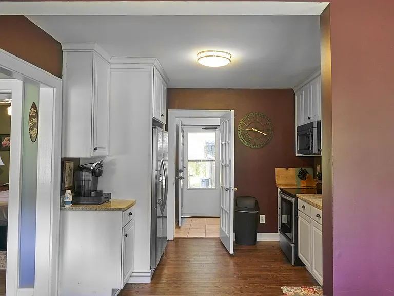 1215 South Blvd — Photo 5