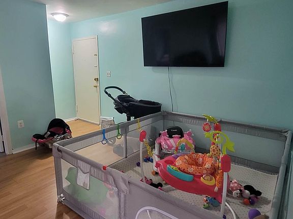 2nd image of 5200 Crossfield Ct APT 7
