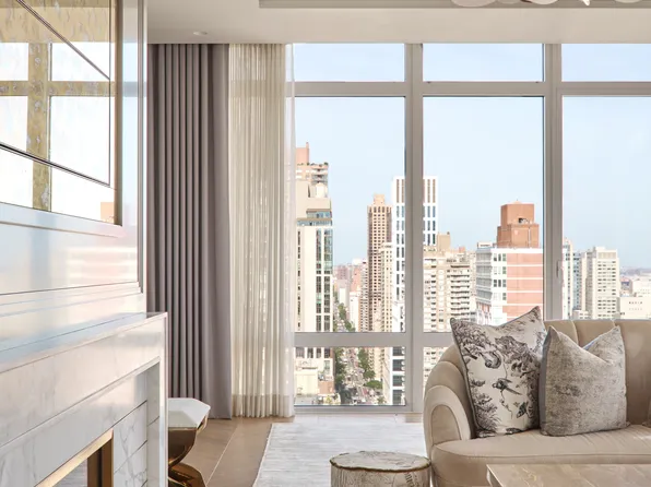 1355 1st Avenue image 4 of 26