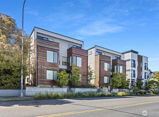 7025 35th Ave NE #B, Seattle, WA 98115