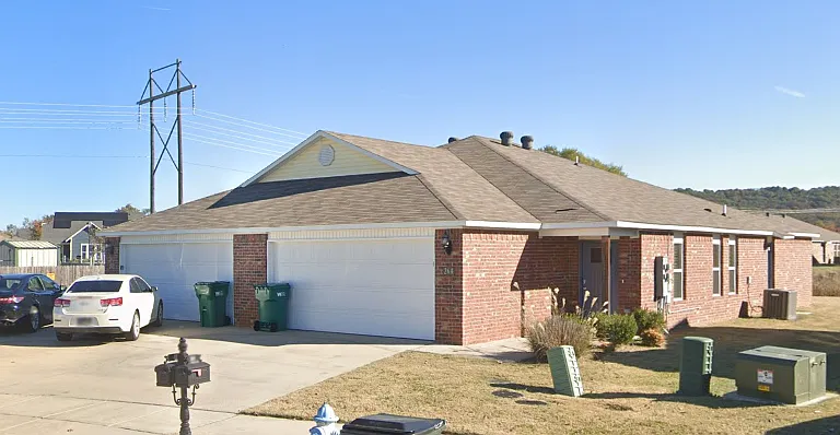 264 E Anabranch Ct — Photo 1