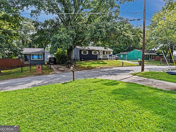 5th image of 2190 Addison Pl NW
