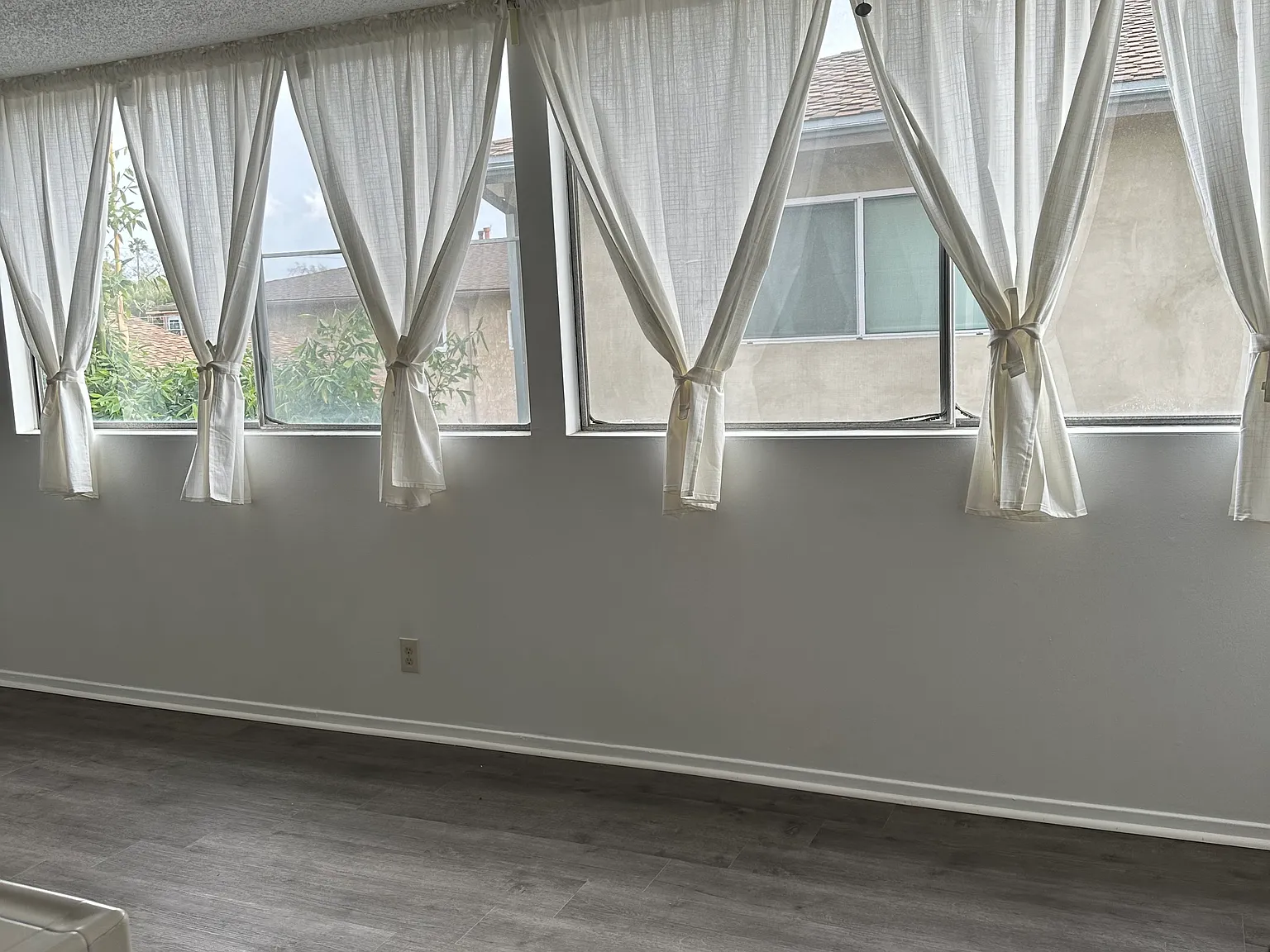 2 bed, $2,650 — Photo 2