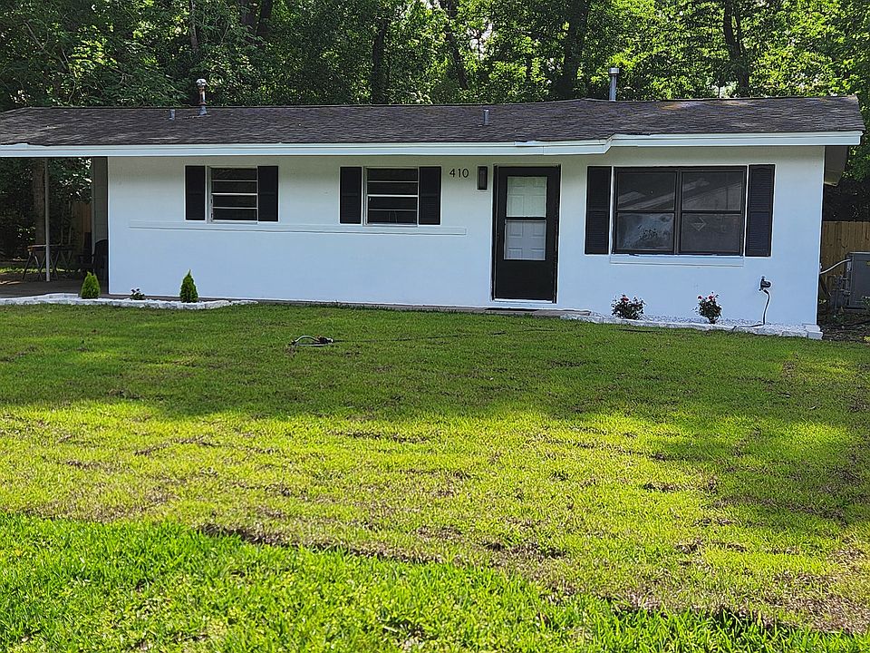 1st image of 410 Chestnut Dr