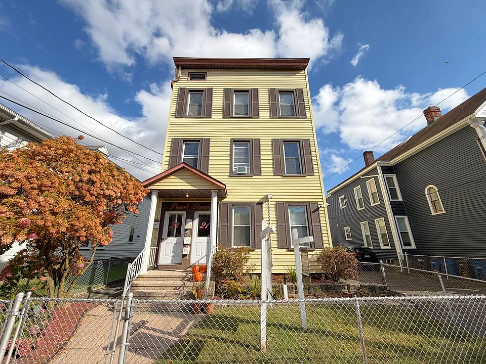 19-23 Pearl St