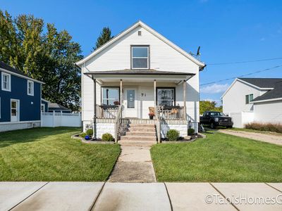 71 N 2nd St NE, Cedar Springs, MI, 49319