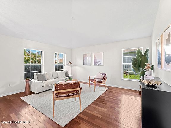 5th image of 2748 Whistler St