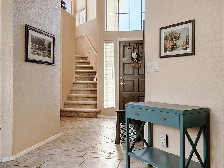 1136 E Hiddenview Dr — Photo 16