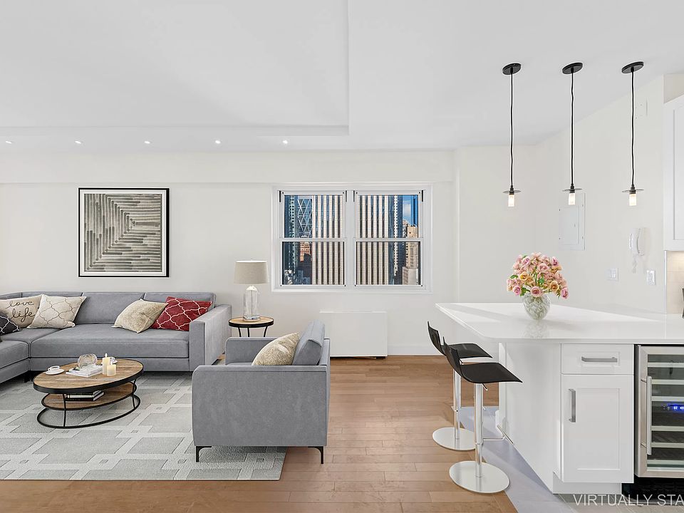 1st image of 58 W 58th St APT 30F
