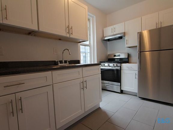 3rd image of 565 W 175th St APT 51