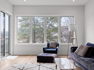 411 Fairpoint St #203, Chattanooga, TN 37405