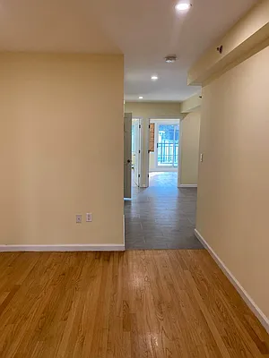 Rented by Hudson Exclusive Inc | media 37