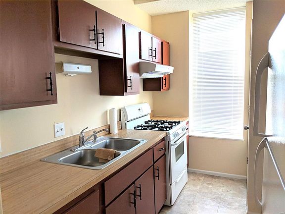 3rd image of 4378 Gibson Ave #2F