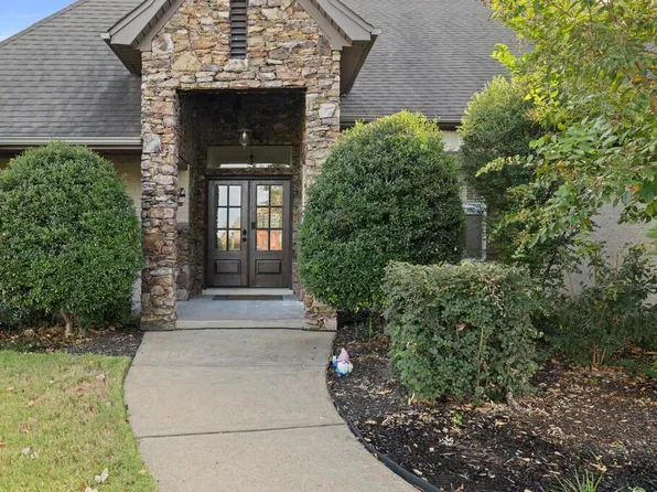 801 Rue Chateau Dupre Dr, Marion, AR 72364