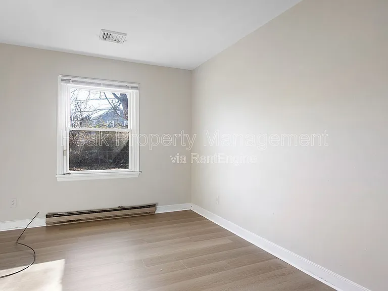 11 N Fern Ave — Photo 11