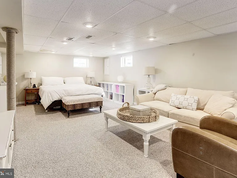 6408 Tisdale Ter — Photo 15