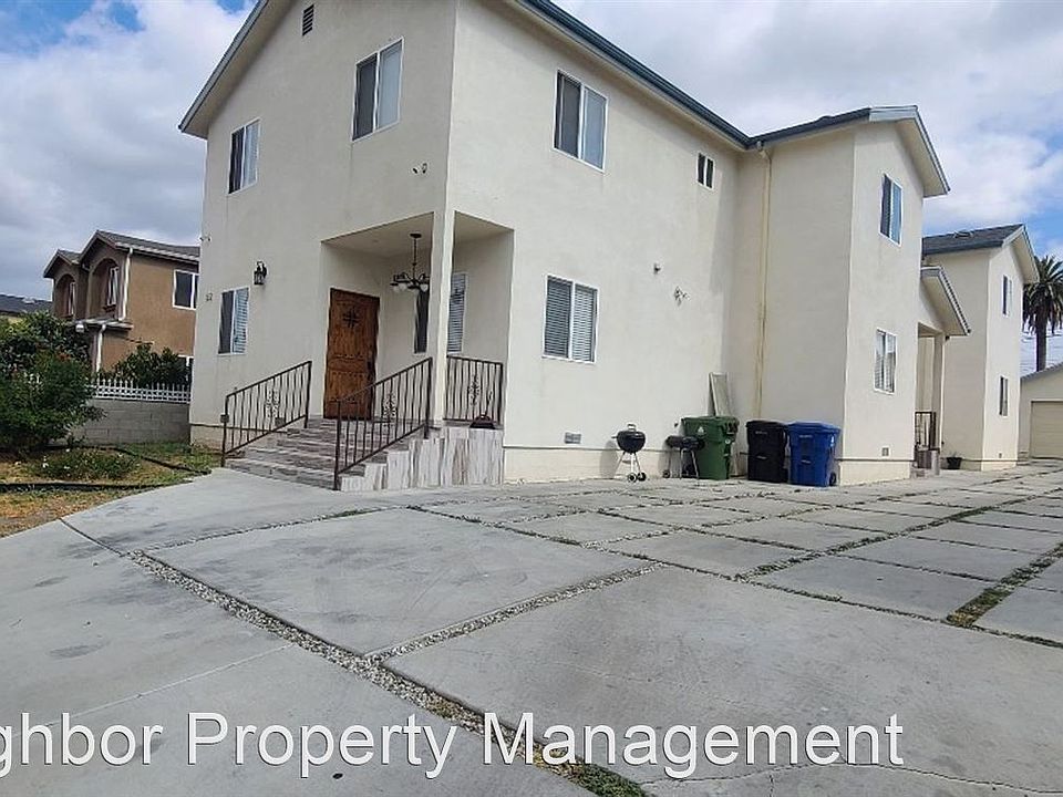 1st image of 130 E 109th Pl