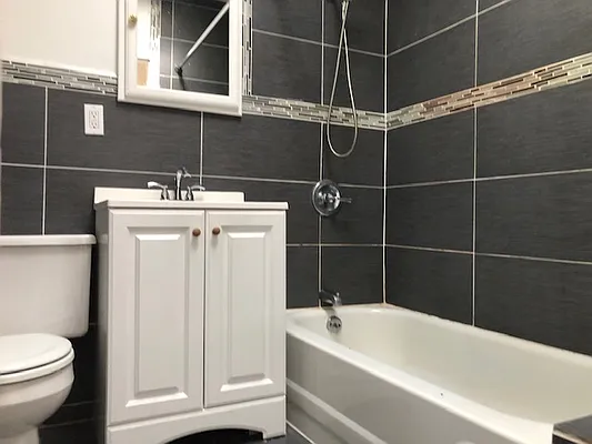 Rented by EXR | media 6