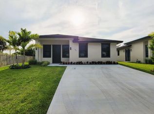 145 Neva Dr, West Palm Beach, FL 33415