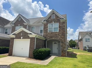 262 Village Dr, Loganville, GA 30052