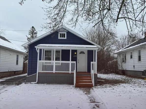 1205 Hughes Ave, Flint, MI 48503