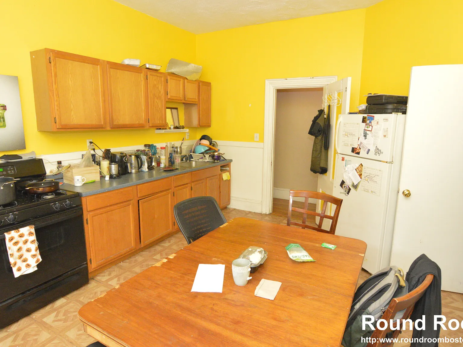 3 bed, 1000 sqft, $2,650 — Photo 1