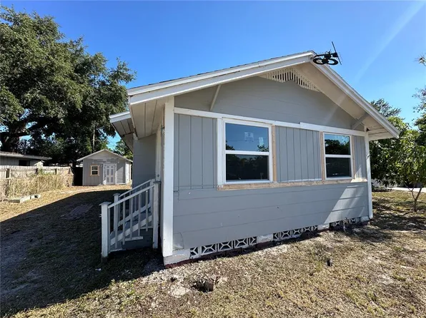 2126 43rd Ave N, Saint Petersburg, FL 33714