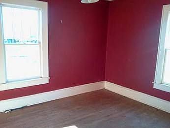 2nd image of 205 Holly Springs Rd #R