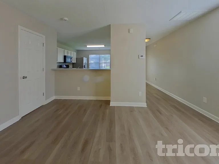 1024 Crowders Woods Dr — Photo 3