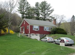 17 Flood Ln, Millerton, NY 12546