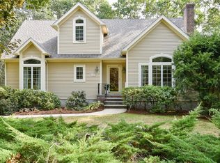 75 Mohawk Trl, Charlestown, RI 02813