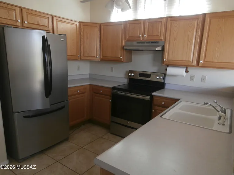 948 W Ashworth Rd — Photo 8