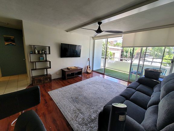 2nd image of 430 Kaiolu St APT 304
