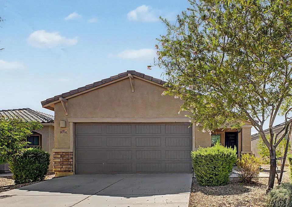 14746 S Avenida Lago De Plata